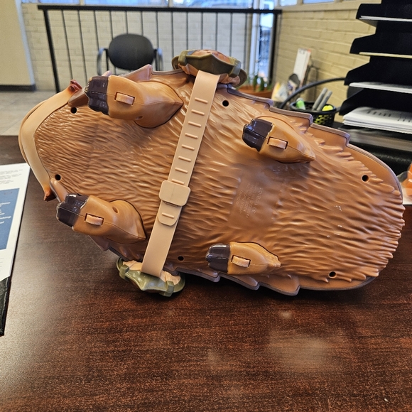 Large Disney Raya and the Last Dragon Tuk Tuk Ready to Roll - Picture 3 of 8